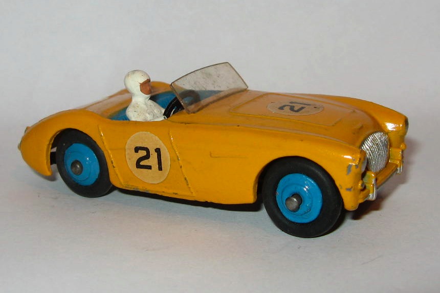 109 AUSTIN HEALEY.jpg